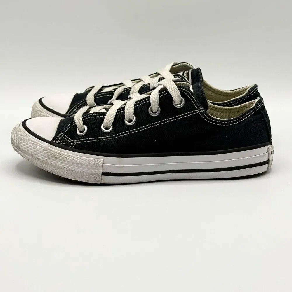 Converse Chuck Taylor All Star Black Canvas Lace Up Sneakers - Big Kid US 1